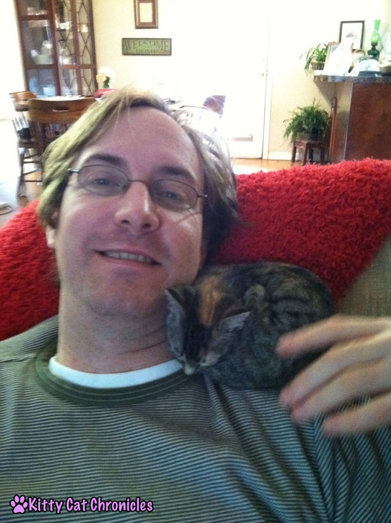 Flashback Friday: Once a Shoulder Kitty, Always a Shoulder Kitty - Delilah Kitten with Dad